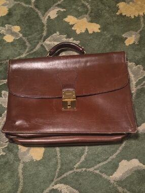 Classic Brown Leather Briefcase - Men's Professional Bag